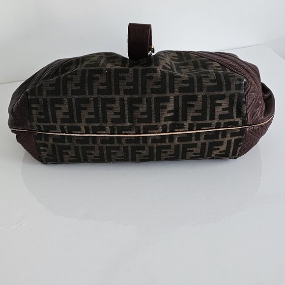FENDI Zucca Tortuga Spy Bag -LIMITED EDITION! VINTAGE! - Picture 4 of 16